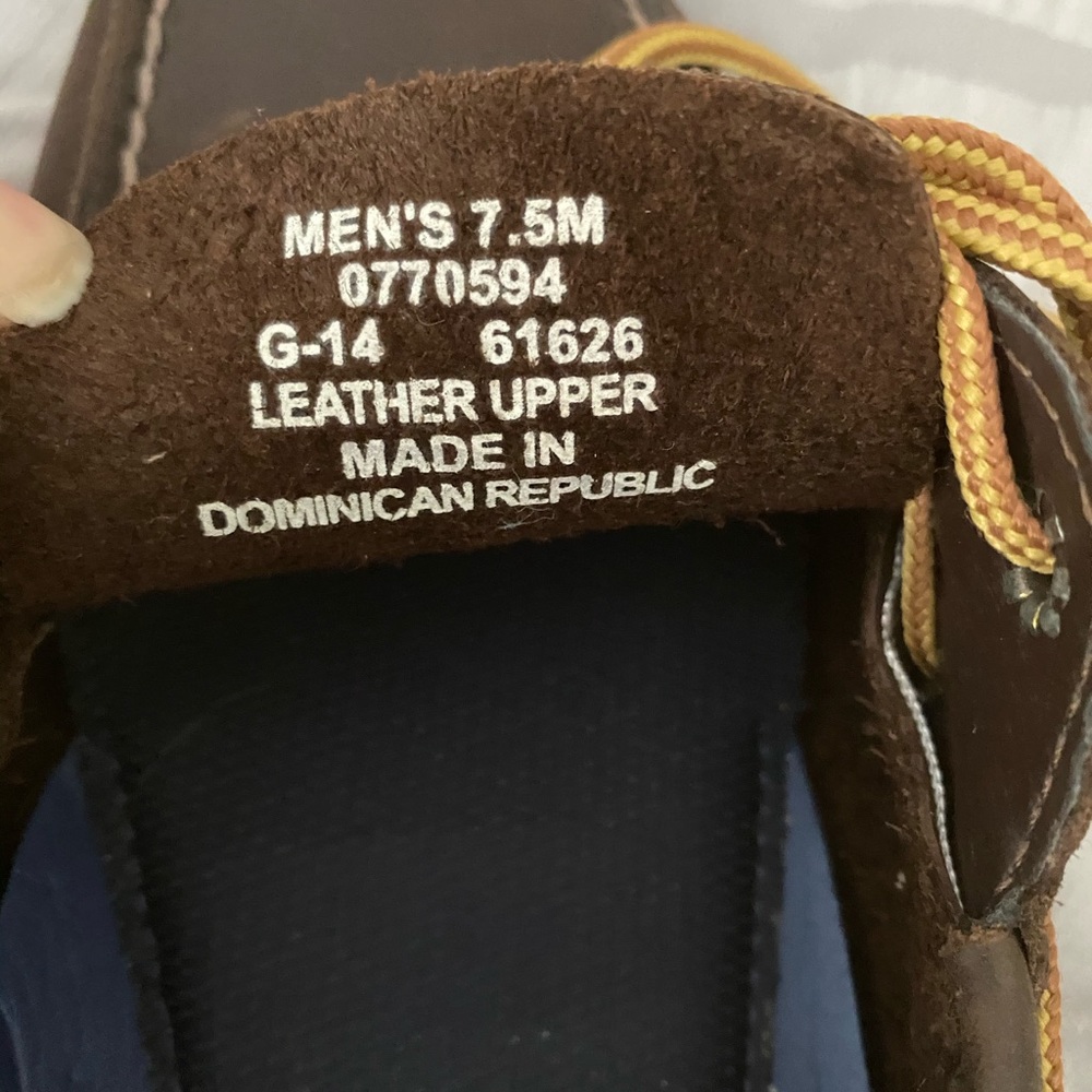 Leather Sperry Shoes - Picture 3 of 3